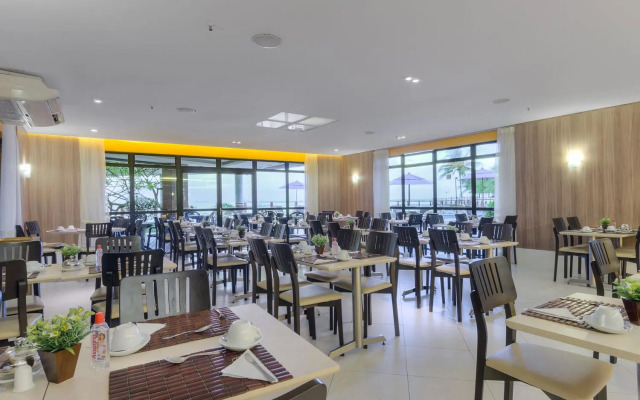 Studio Iate Plaza