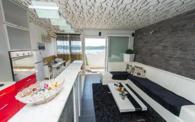 Apartment Adi Center (free parking)