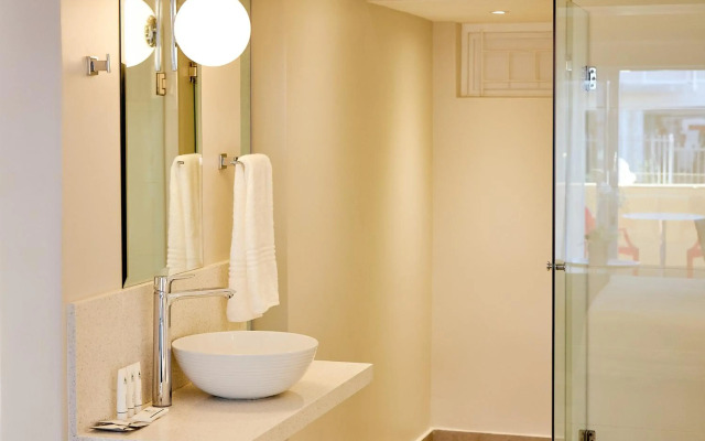 First Group Riviera Suites