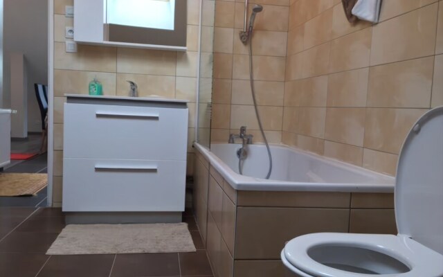 Rochire Location