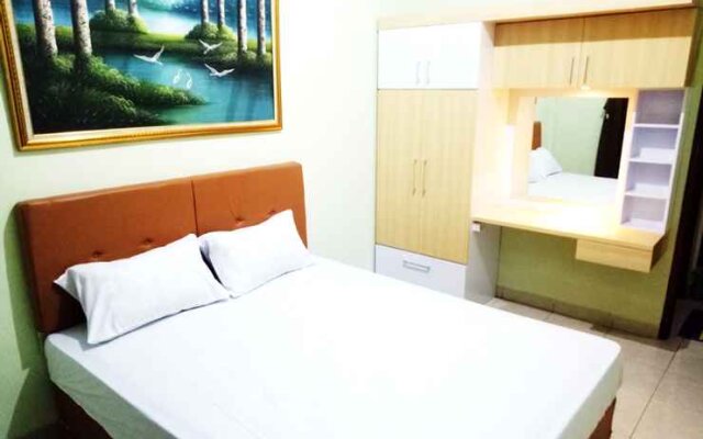 Fresh Homestay Ambarketawang - 4 Bedrooms
