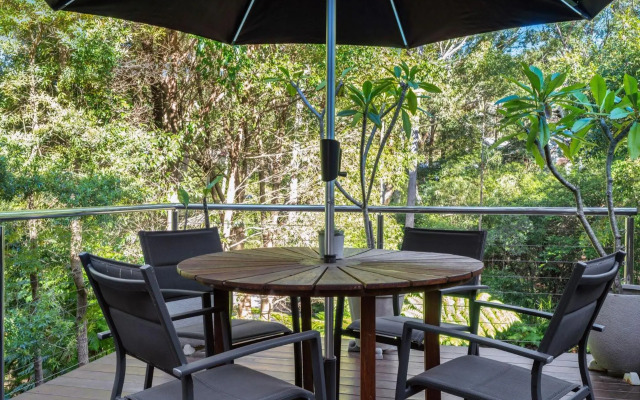 Birdsong at Hyams Beach 4pm Check Out Sundays