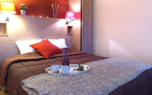 Apartment With Balcony or Terrace