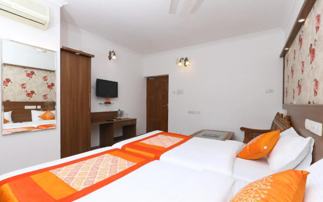 The Oriental Business Hotel