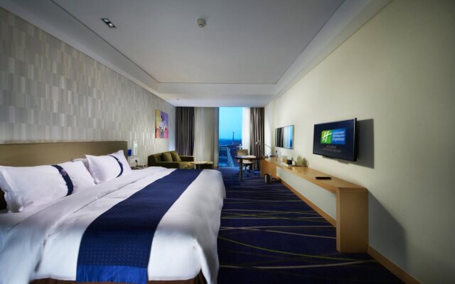 Holiday Inn Express Zhengzhou Airport