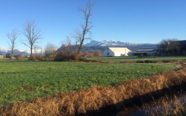 Fraser Riverview Holiday Apartment