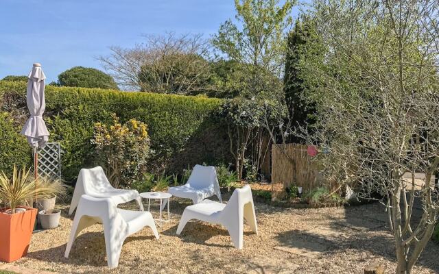 Petite Maison Avec Piscine
