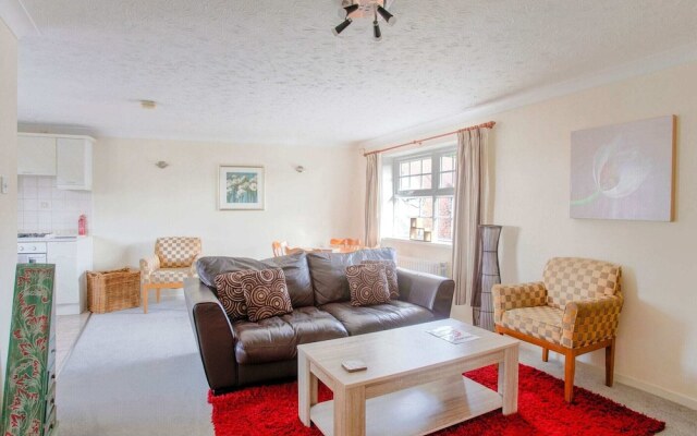 Rustic Holiday Home in Birmingham near Motorcycle Museum