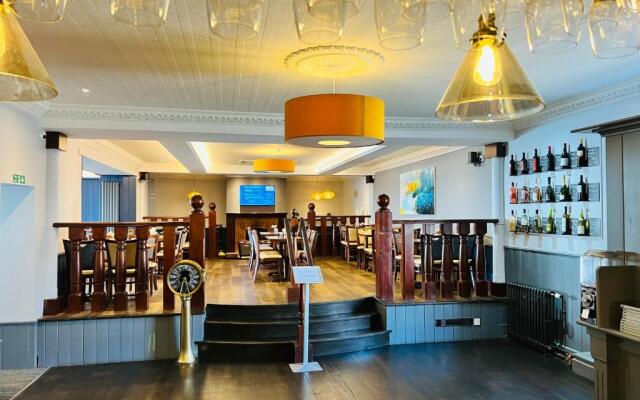 Cove Bay Hotel