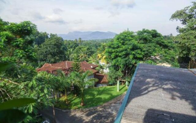 Golden Gate Walala Kandy
