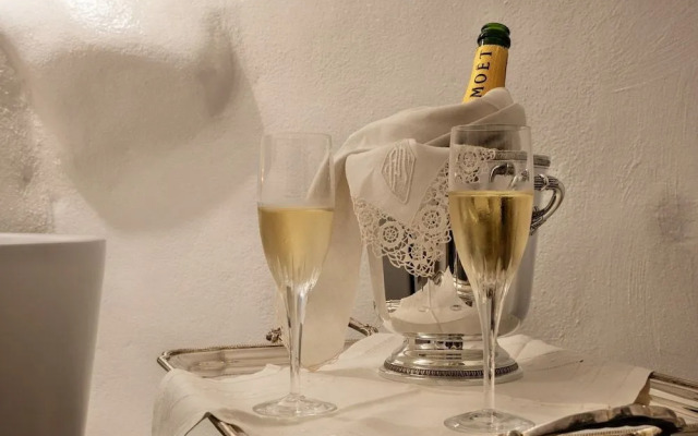 Abelis Canava Luxury Suites - Adults Only