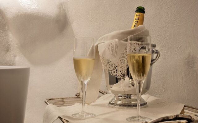 Abelis Canava Luxury Suites - Adults Only