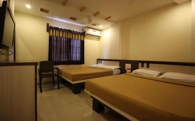 Hotel Sai Balaji – Guest Rooms – Shirdi