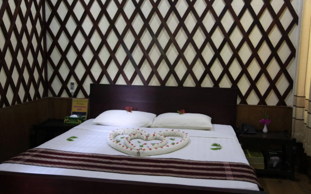Yun Myo Thu Hotel