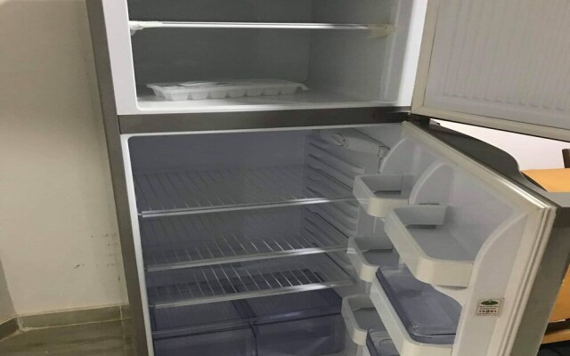 Cozy Pool Level 1-bed Apartment