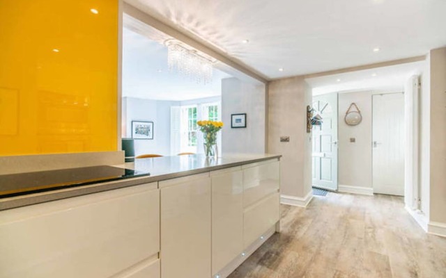 21A Luxury Apartment