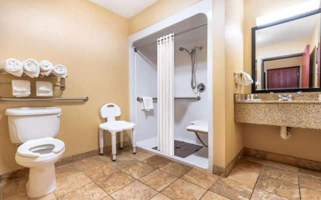 Comfort Suites Gallup East Route 66 and I-40