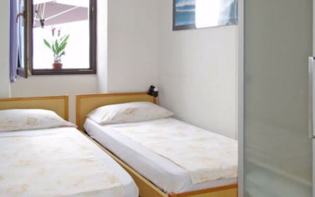 della Nonna (CNR120)