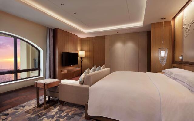 DoubleTree by Hilton Huidong Resort