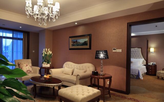 Country Garden Hill Lake Phoenix Hotel