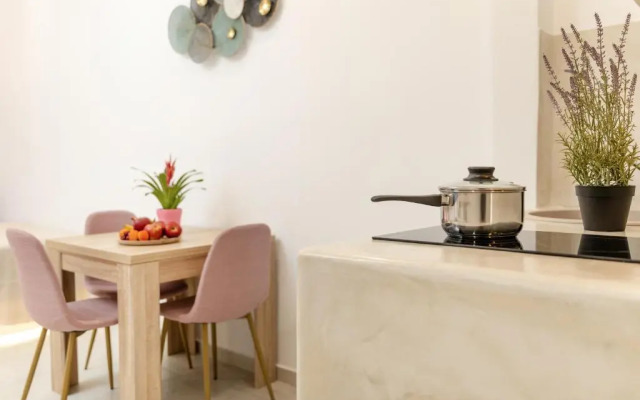 Katerina Roza Studios - Heartfelt Hospitality in the City