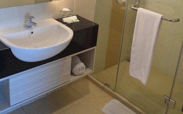 World Hotel