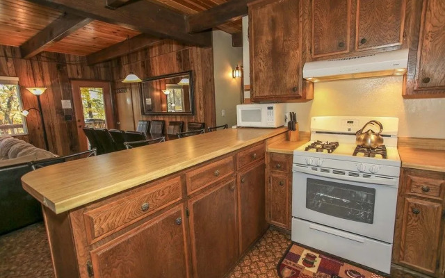 Casey Rose Cabin