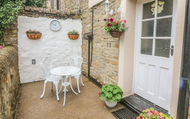 Daisy's Holiday Cottage