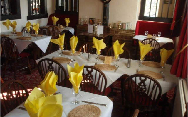 The Mucky Duck Inn