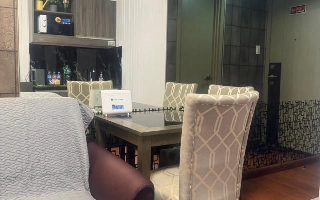 Solemare Parksuites Condo R Us