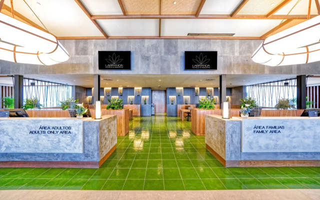 Hovima Suites Costa Adeje