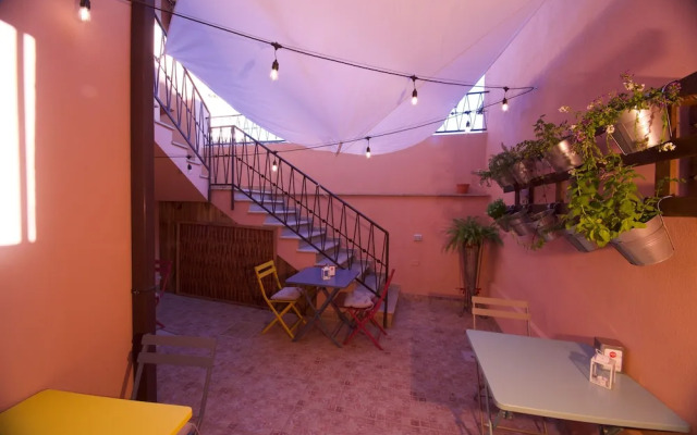 Camere Pula