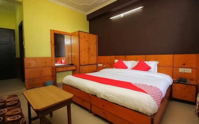 Mona Residency by OYO Rooms