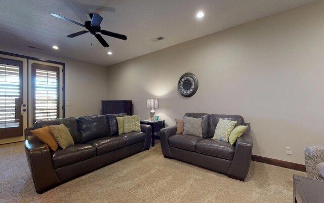 Kolob 3 Bedroom Apts by RedAwning