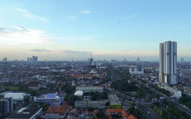 Homey And Serene Studio Apartment At Tamansari Papilio