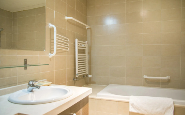 Rich & Young Beijing Guangqumen Service Apartment