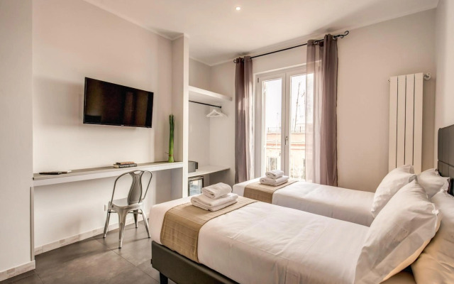 Floor 6 Boutique Rooms by DOT Suites