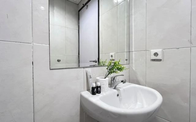 Well Designed and Comfortable 3BR Nifarro Park Apartment