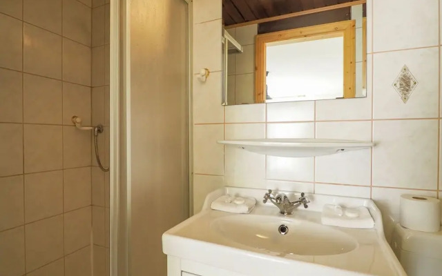 Spacious Villa in Afritz am See with Hot Tub