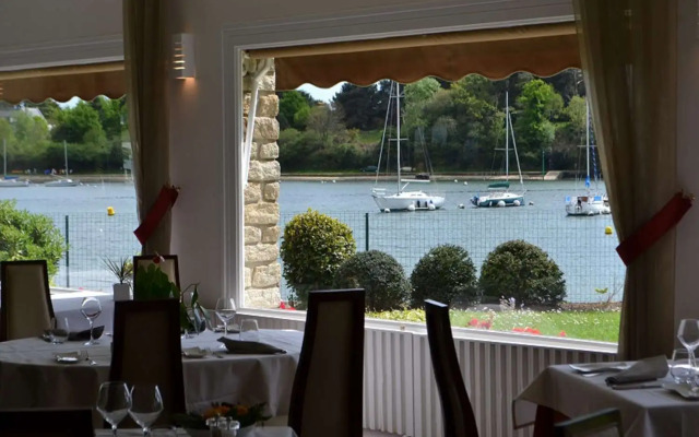 Best Western Hôtel Le Roof