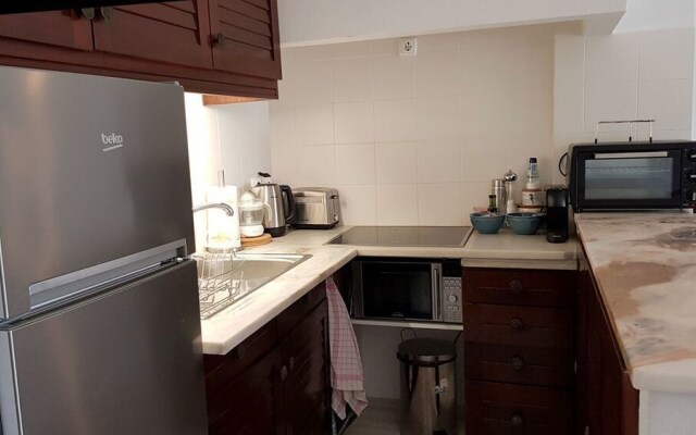 Magnific Studio with a cozy garden