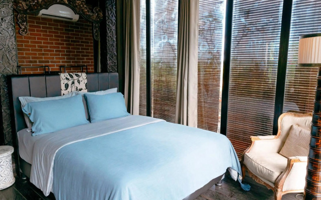 Most Exotic Beachfront Villa Keong