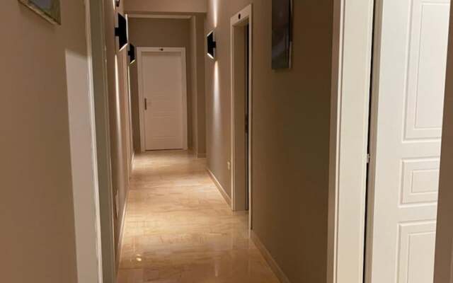 Bobi Hotel