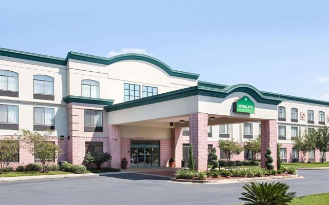 Holiday Inn Express Mobile I-65, an IHG Hotel