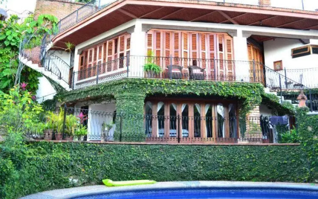 Casa Corona