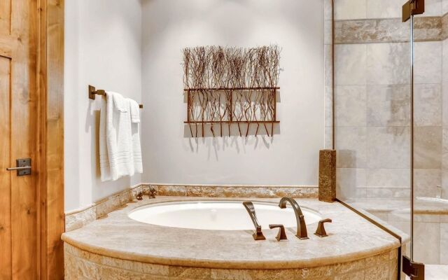 Echo Base at Shockhill Landing