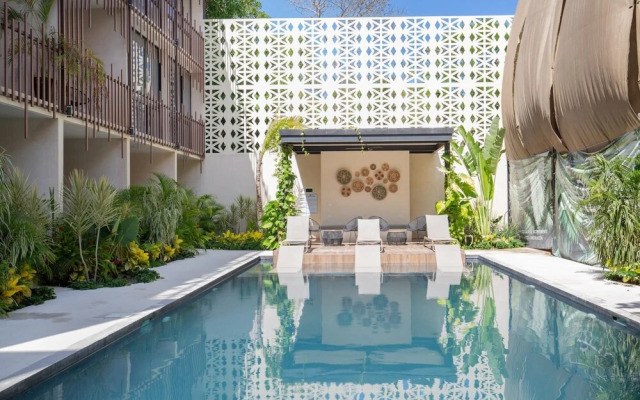 Modern Studio Breathtaking Pool GYM Fast Wifi Concierge, Tulum