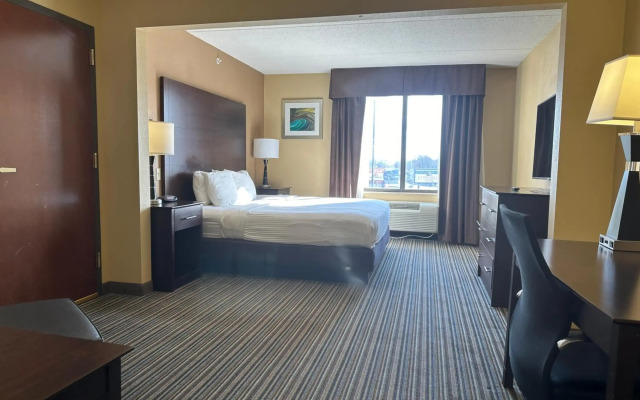Wingate by Wyndham Harrisburg Near Hershey