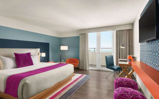 TRYP by Wyndham Isla Verde