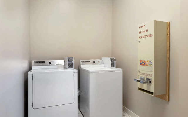 Best Western Plus Albert Lea I-90/I-35 Hotel